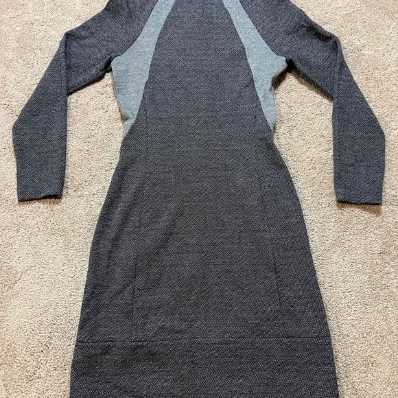 Women’s Theory  Long Sleeve Zip-UP Dress Size 6 - Picture 8 of 8